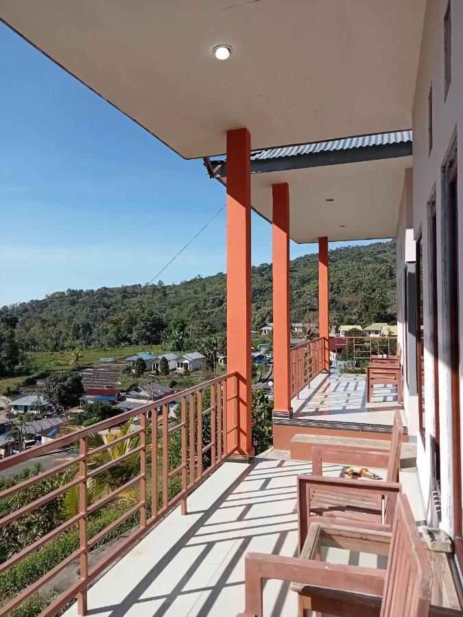 Hotel Moni Mahalika à Kelimutu Extérieur photo