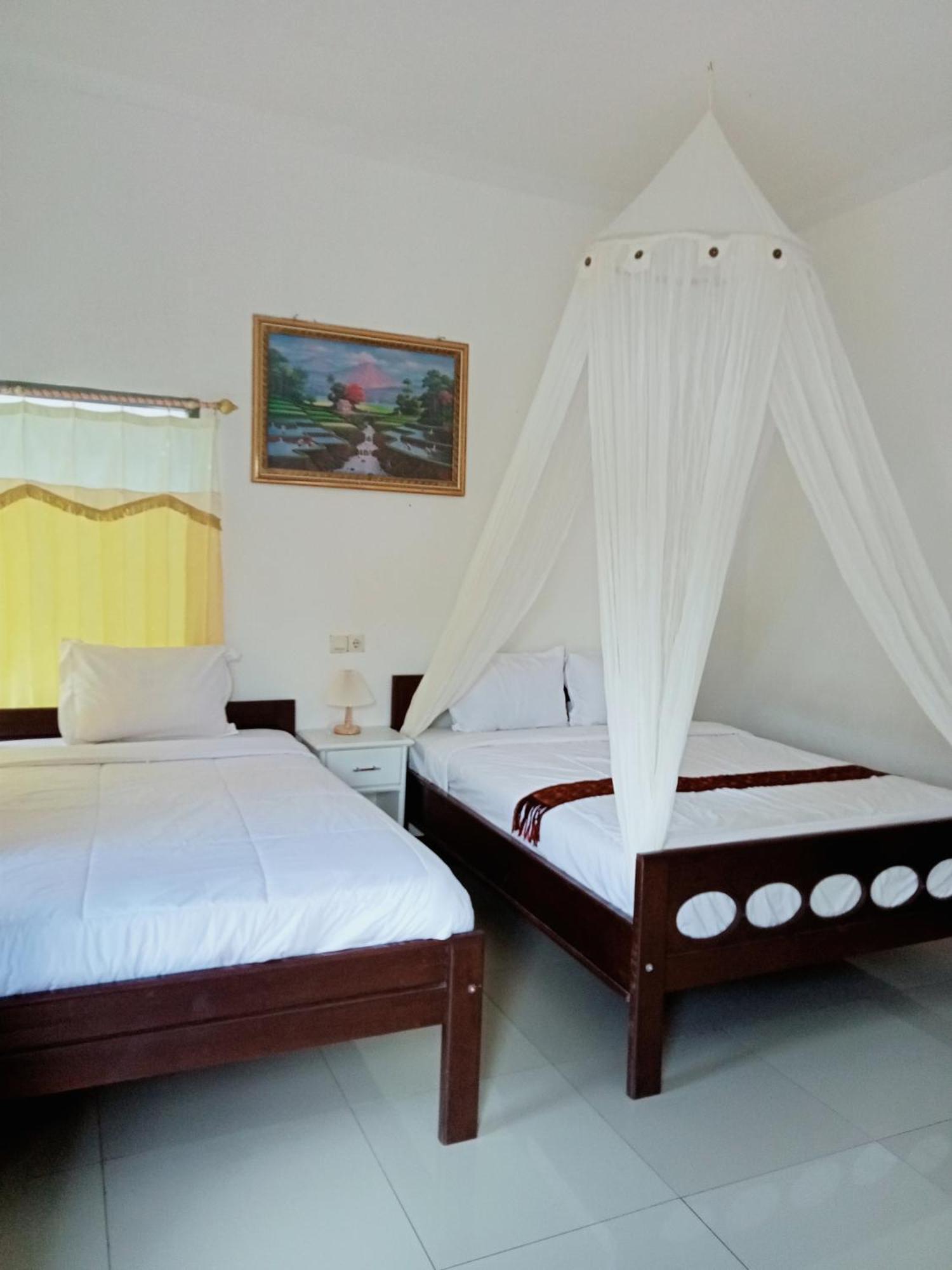 Hotel Moni Mahalika à Kelimutu Extérieur photo
